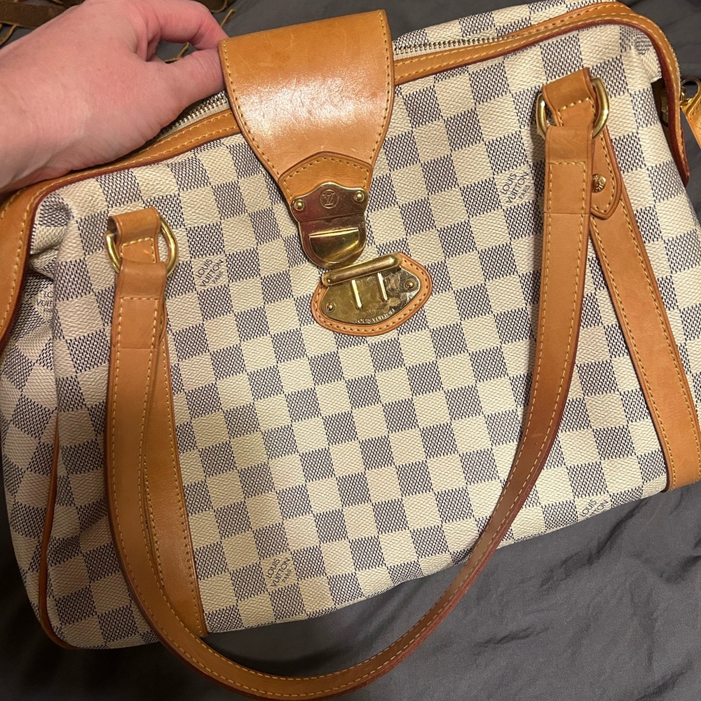 Louis Vuitton purse